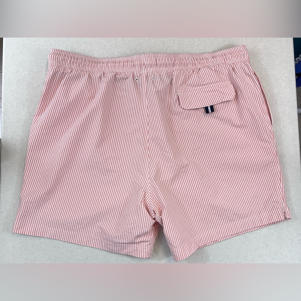 Daniel Cremieux Men’s 5.5” Swim Trunks. Pink and White Stripes. Size 2XL. - Picture 4 of 7